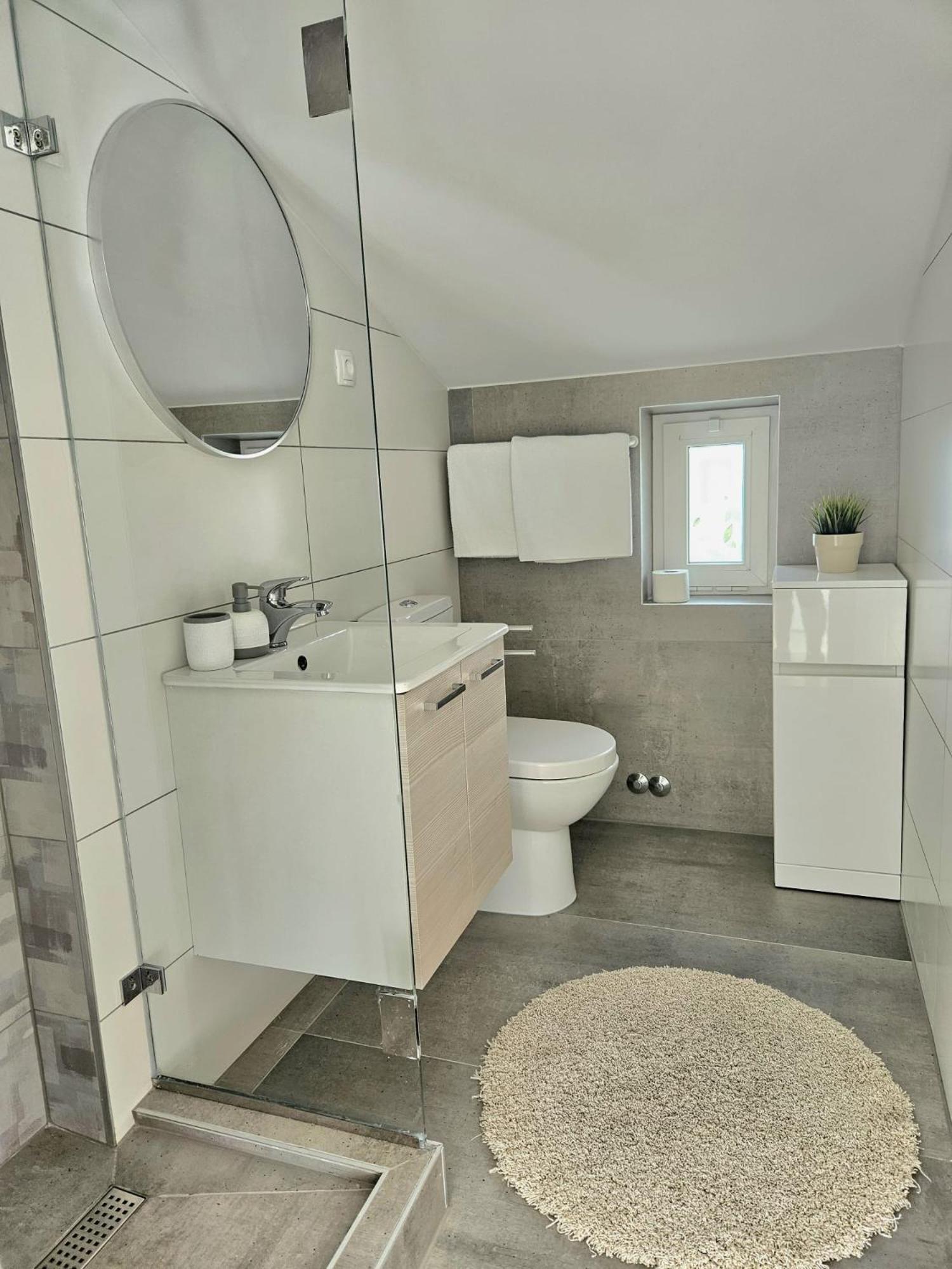 Lovely Sea View House 2 In Malinska Island Krk エクステリア 写真