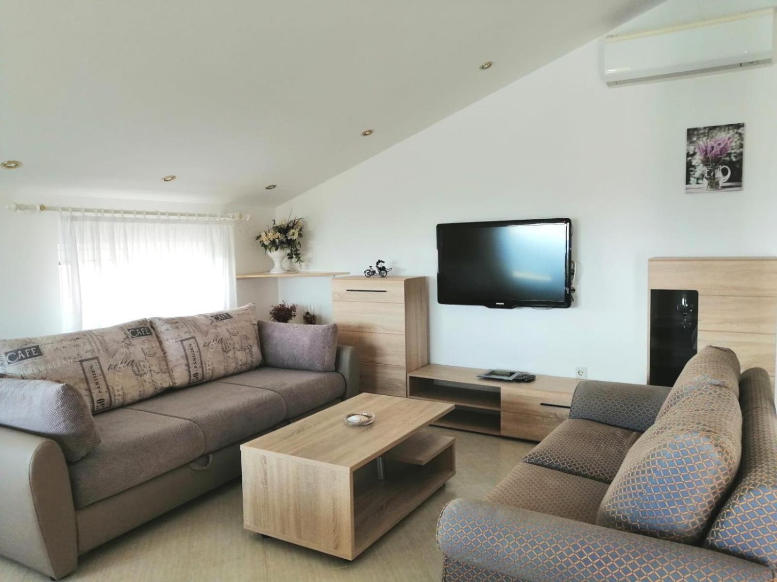 Lovely Sea View House 2 In Malinska Island Krk エクステリア 写真