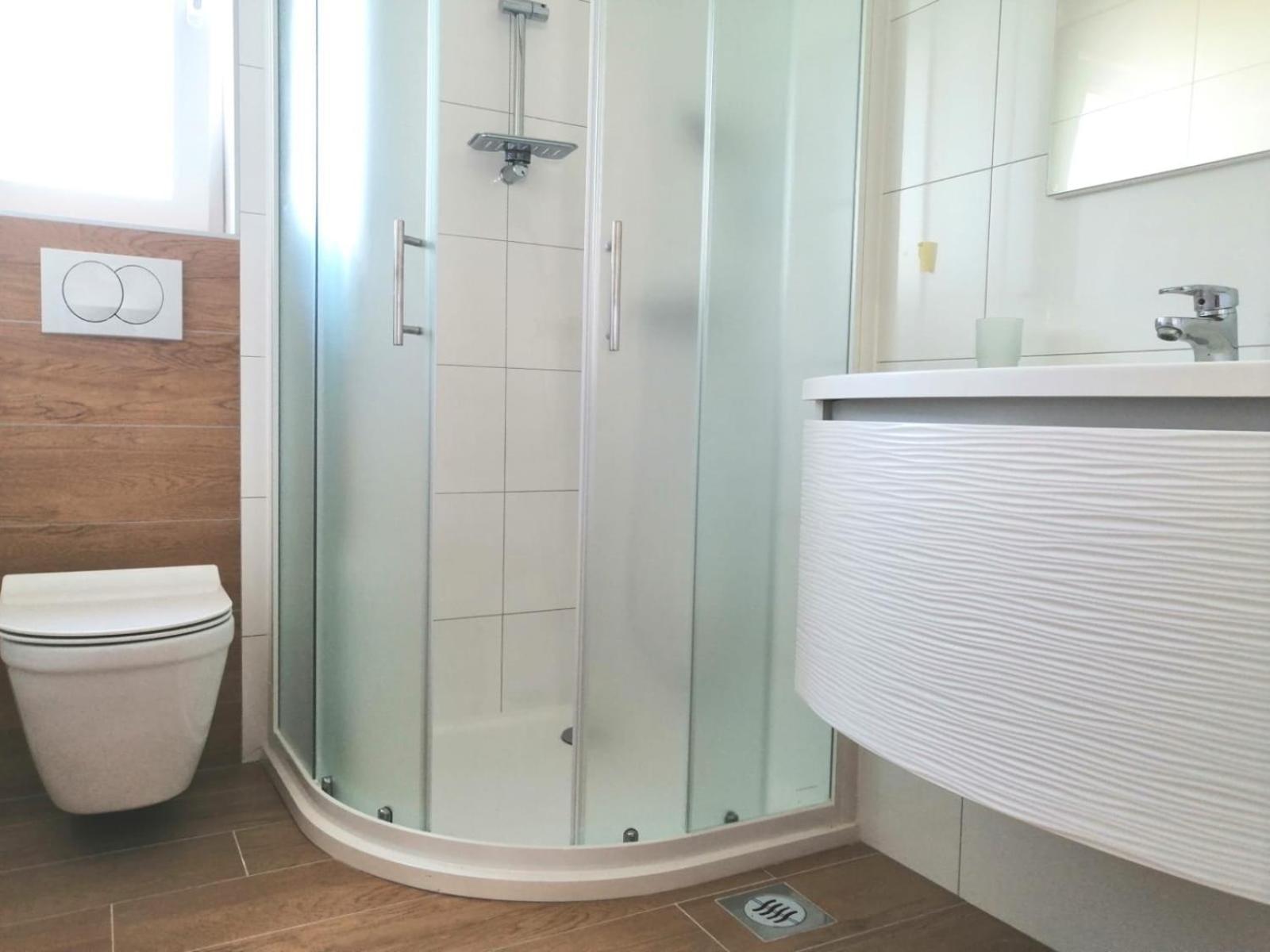 Lovely Sea View House 2 In Malinska Island Krk エクステリア 写真